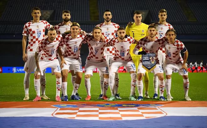 欧预赛：克罗地亚1-0亚美尼亚，布季米尔轰制胜球，第7次晋级正赛